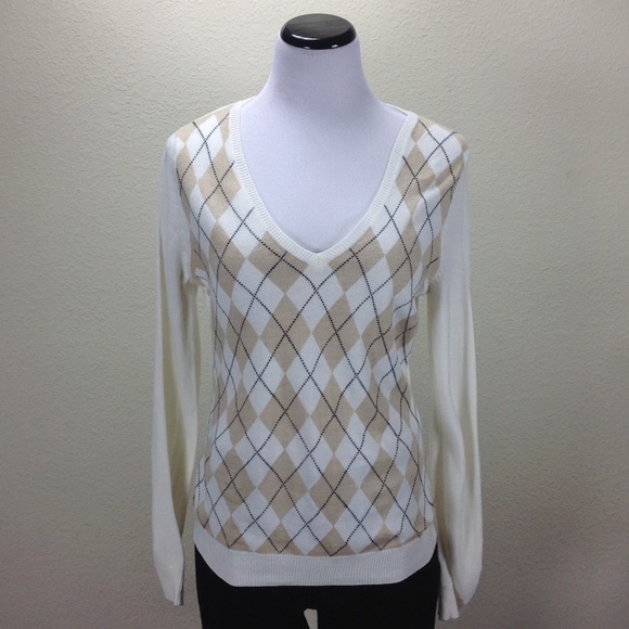 New York & Company Sweaters - New York & Company V-Neck Cream/Tan Argyle…